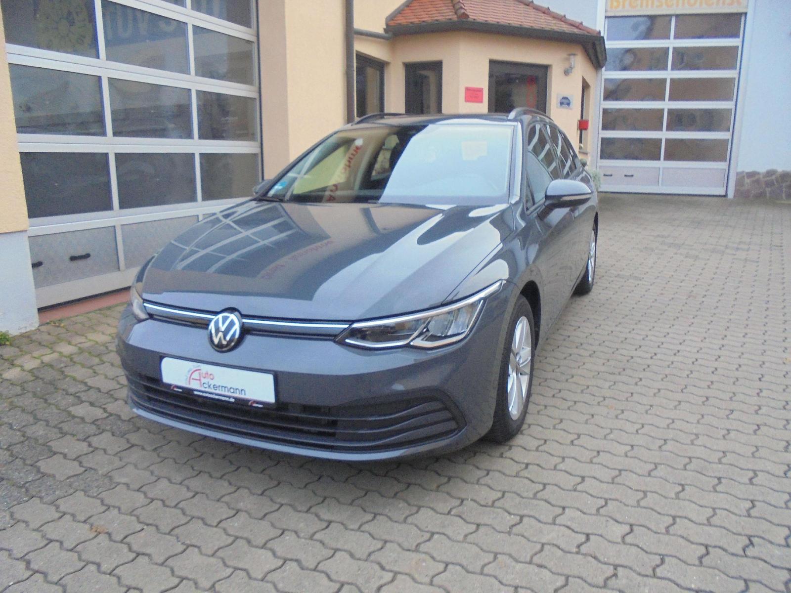 Volkswagen Golf Variant Golf VIII Variant 1.0 TSI