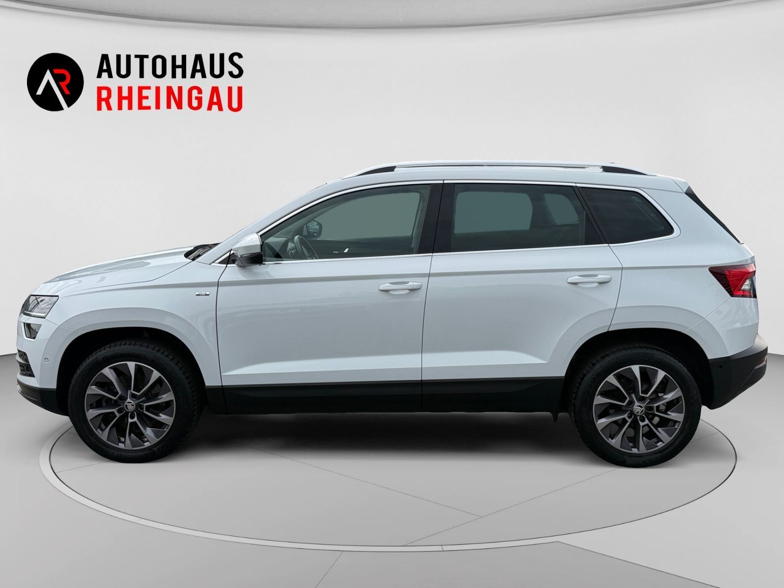 Fahrzeugabbildung SKODA Karoq 2.0 TDI Drive 125 PANO AHK LED