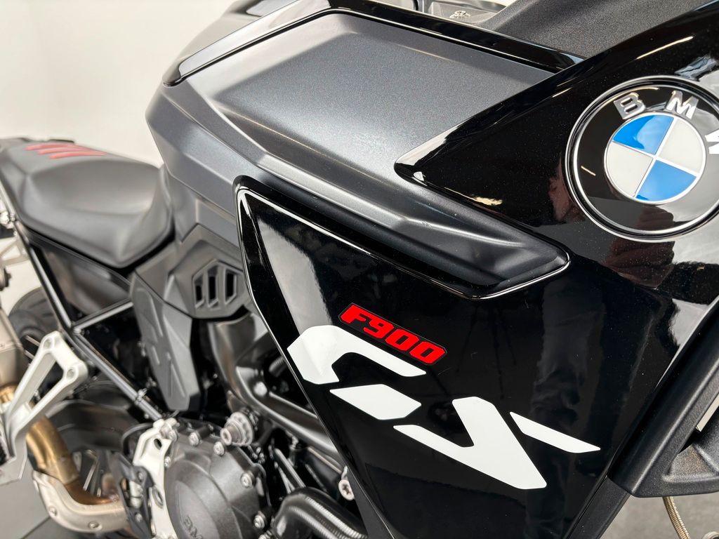 Fahrzeugabbildung BMW F 900 GS *1. HAND *DYNAMIK PAKET