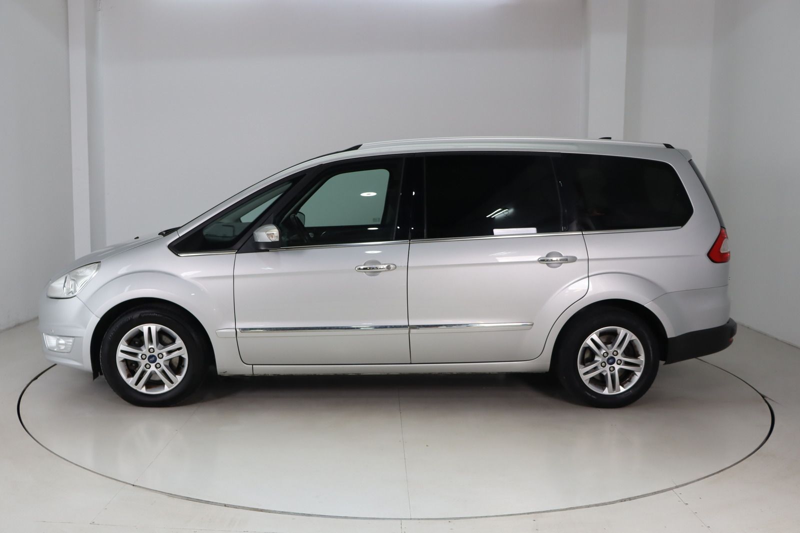 Fahrzeugabbildung Ford Galaxy 7-Sitze * Sitzhzg. * Klimaauotm.