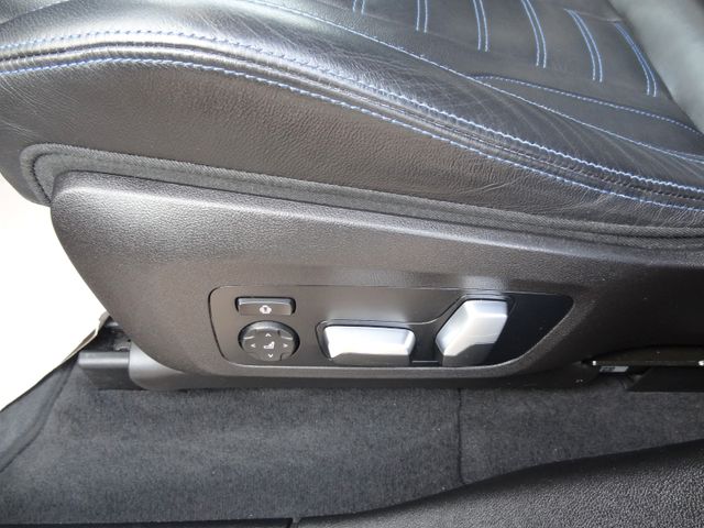 Fahrzeugabbildung BMW X4 M40/M-Paket/HUD/M-Sitze/1.Hd/Kam/Navi/Leder/