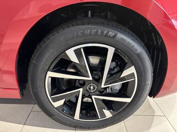 Fotografie 4 des Opel Corsa 1.2 Direct Injection Turbo Automatik GS