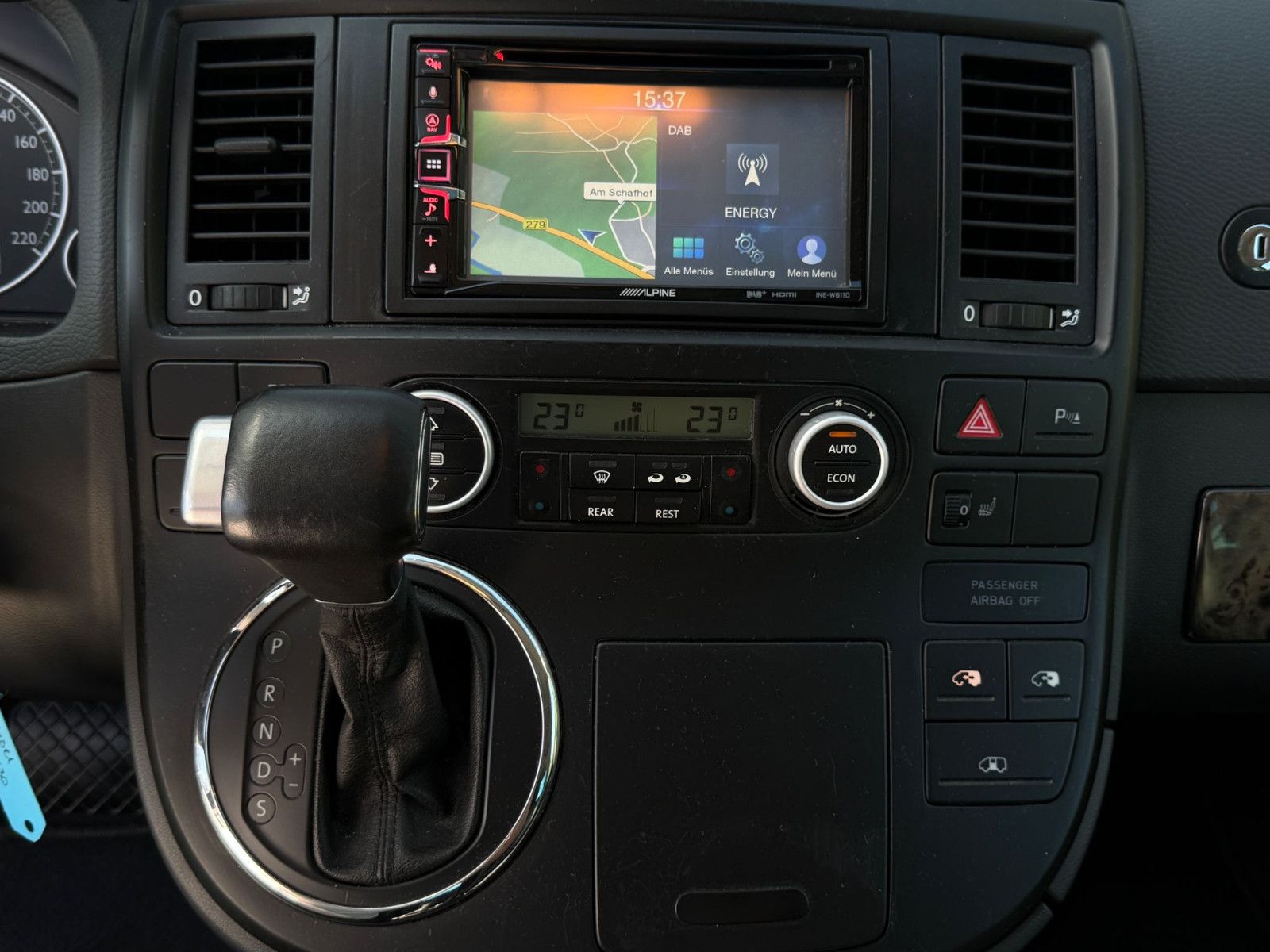 Fahrzeugabbildung Volkswagen T5 Multivan Highline Aut Leder Xenon Sthz PDC