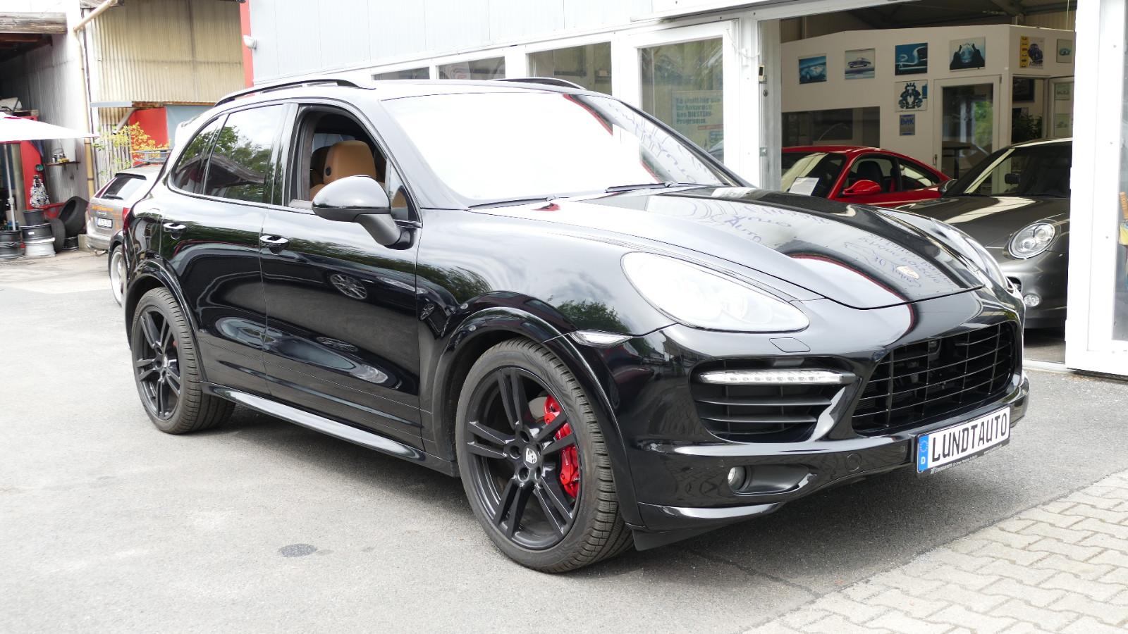 Porsche Cayenne GTS V8, Panorama-Dach, Standheizung