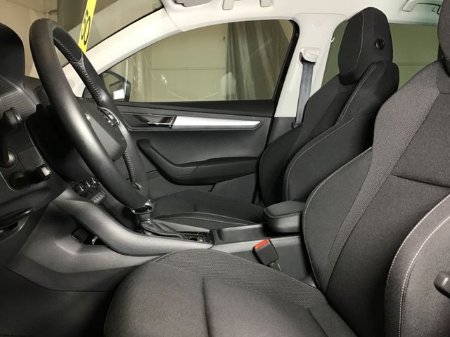 Fahrzeugabbildung Skoda Karoq Selection 1.5 TSI Kamera/Navi/LED/SHZ/PDC