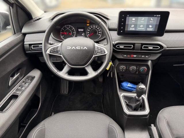 Fahrzeugabbildung Dacia Jogger Expression 1.0 TCe 100 ECO-G +CARPLAY+RFK