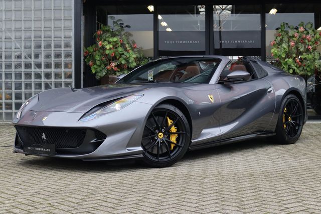 Ferrari 812 GTS 6.5 V12 HELE | Grigio GTS, Carbon in/ext