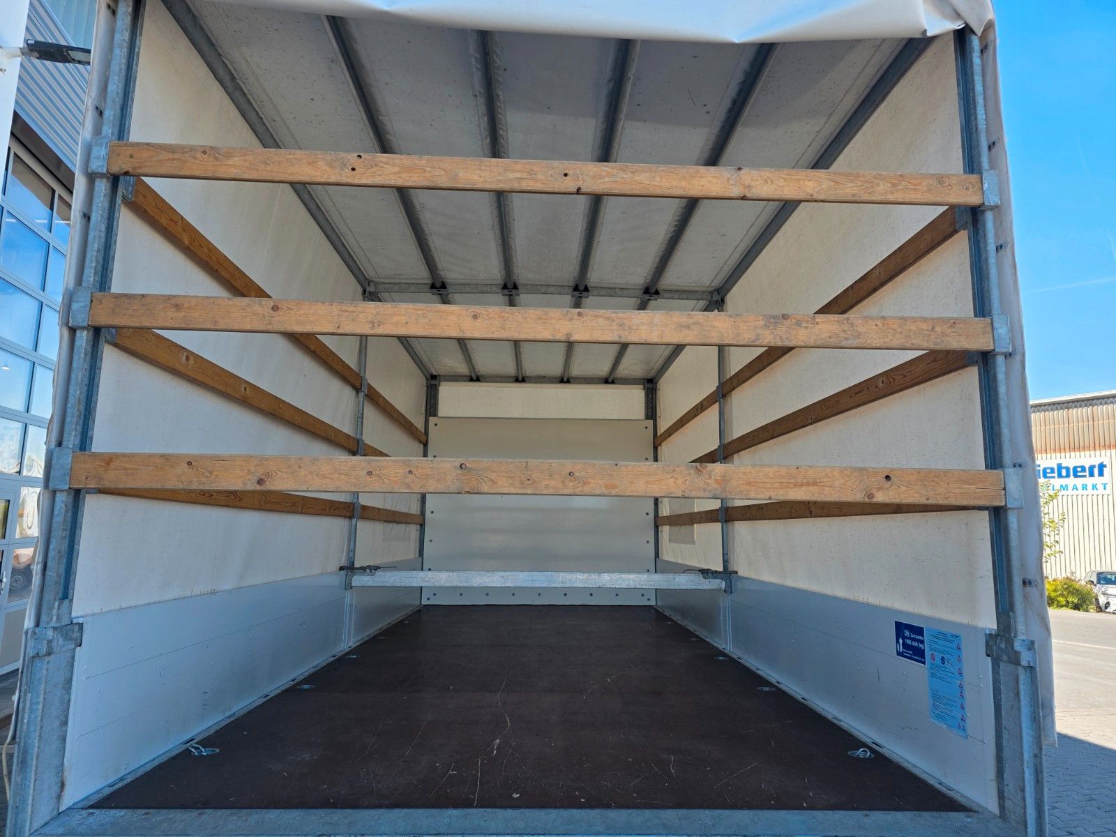 Fahrzeugabbildung Iveco Eurocargo ML75E16 Klima 3 Sitze
