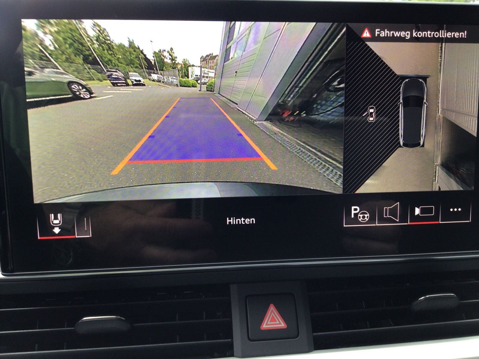Audi A4 - Bild 16