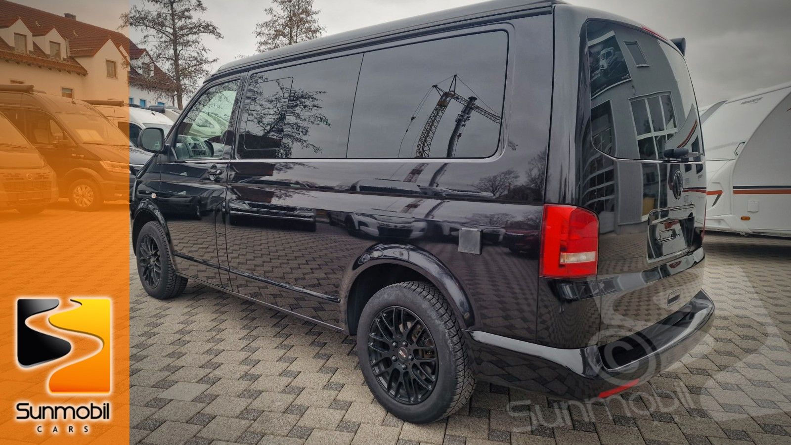Fahrzeugabbildung Volkswagen T5 Beach Bulli CamperVan Aufstelldach