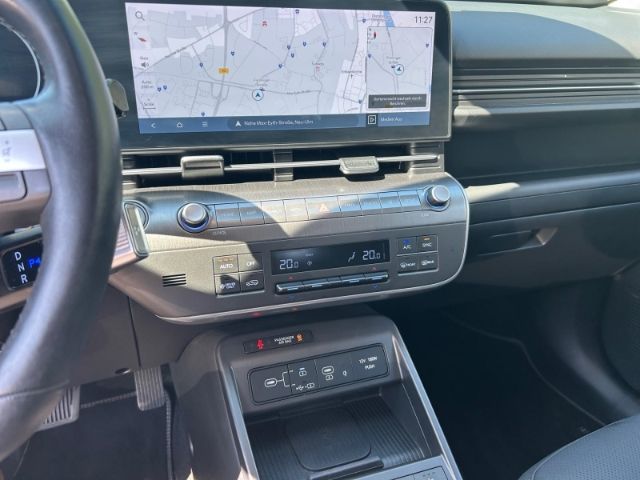 Fahrzeugabbildung Hyundai KONA Prime Elektro 2WD El. Panodach Navi Leder D