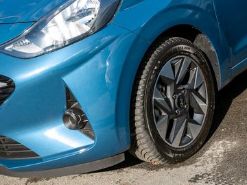 Hyundai i10 1.0 Trend Autom. Kamera Navi Spurhalteassi.