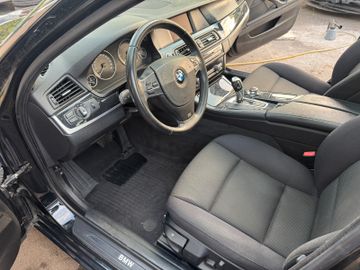 BMW 520 - 12