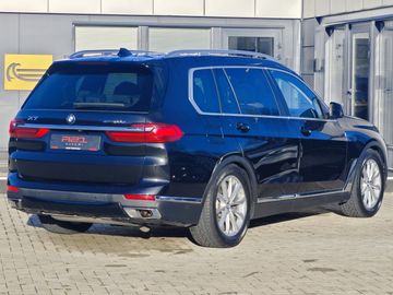 BMW X7 - 2
