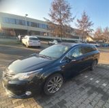 Toyota Avensis Combi 2,2-l-D-4D Automatik Comfort C... - Toyota Avensis mit Diesel-Antrieb: Kombi, Automatik, 2.2