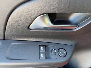 Fotografie 14 des Opel Corsa F Klima Tempomat USB Zentralverriegelung