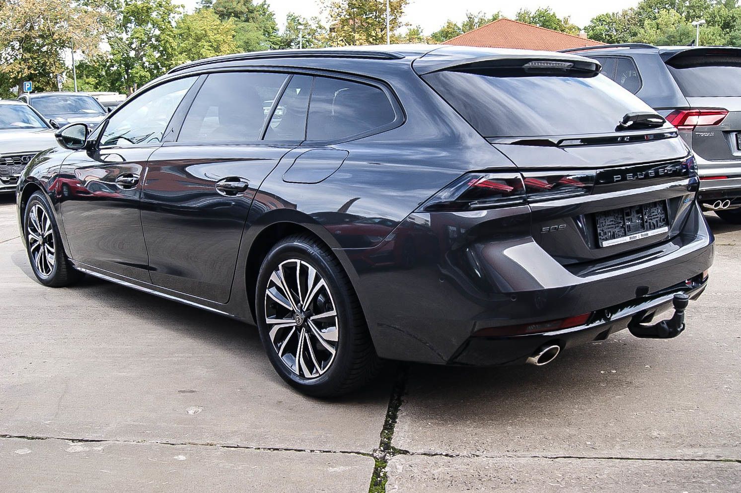 Fahrzeugabbildung Peugeot 508 SW Hybrid 225 Allure ANHÄNGERKUPPLNG LED ACC