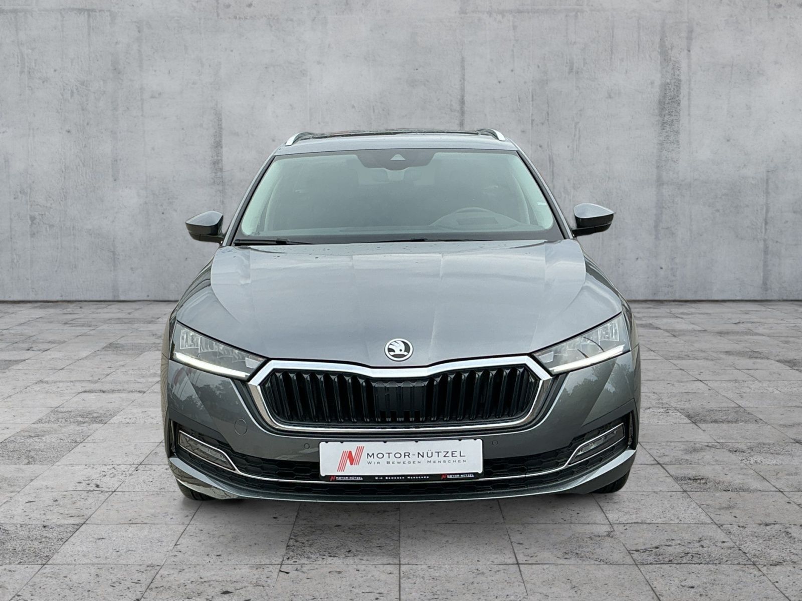 Skoda Octavia Combi 2.0 TDI DSG STYLE LED+NAV+ACC+AHK imagem 3