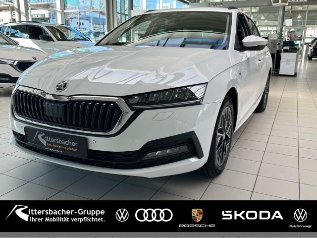 Skoda Octavia Combi Clever 1.5 TSI 6-Gang Navi Kamera