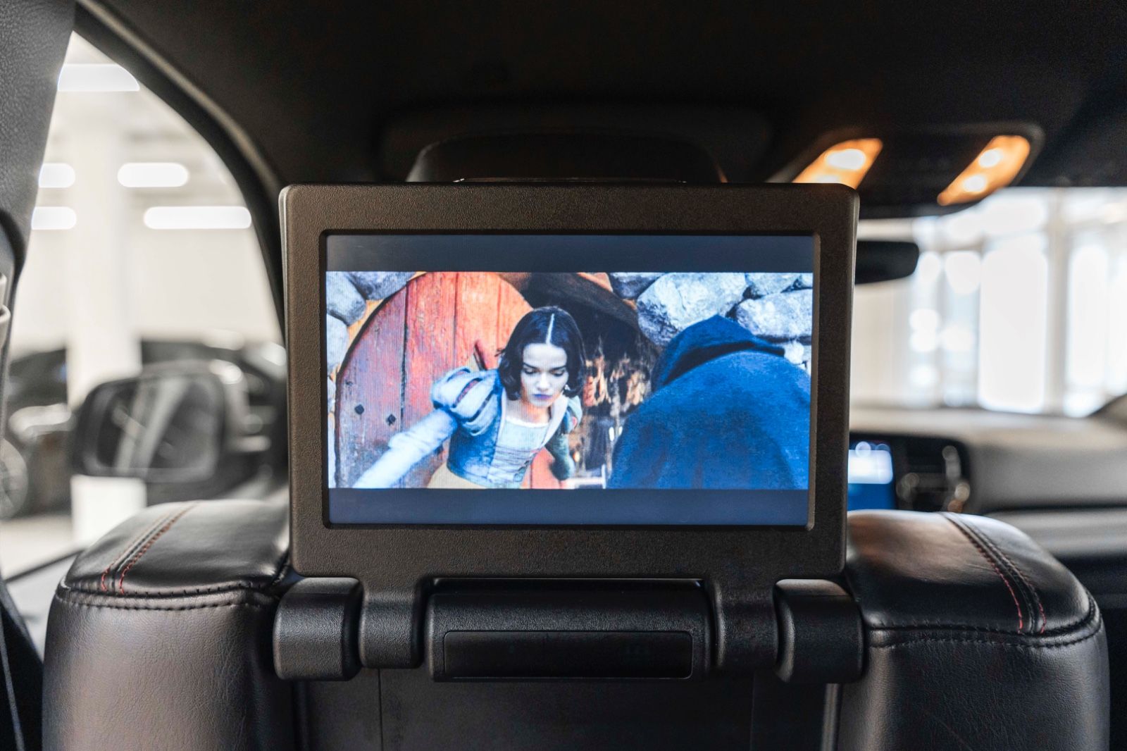 Fahrzeugabbildung Dodge Durango R/T 5.7L LPG AHK LED KAM NAV TOTW M+S