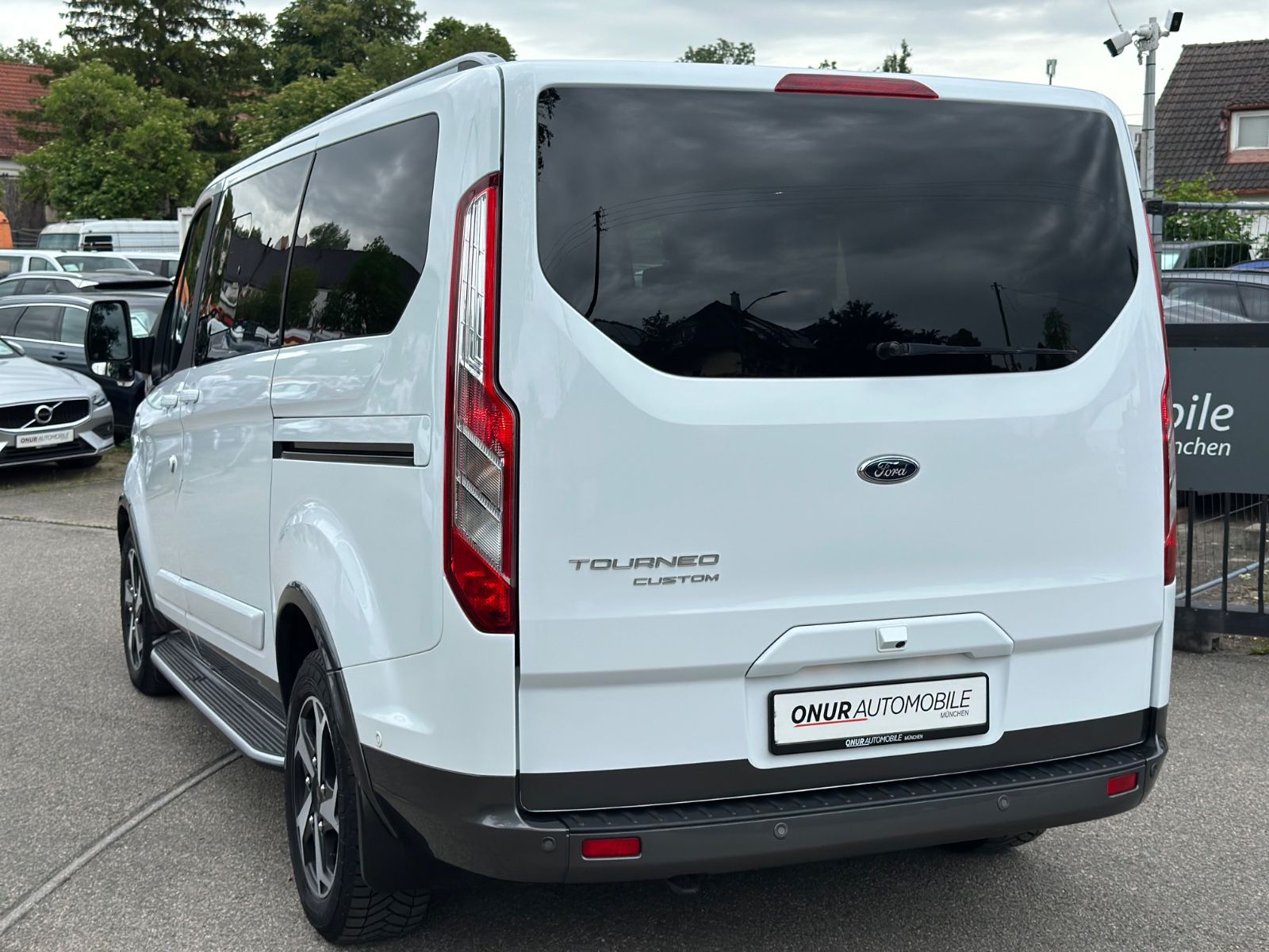 Ford Tourneo Custom 320 L1 Active Aut. Leder ACC Kam. foto 6
