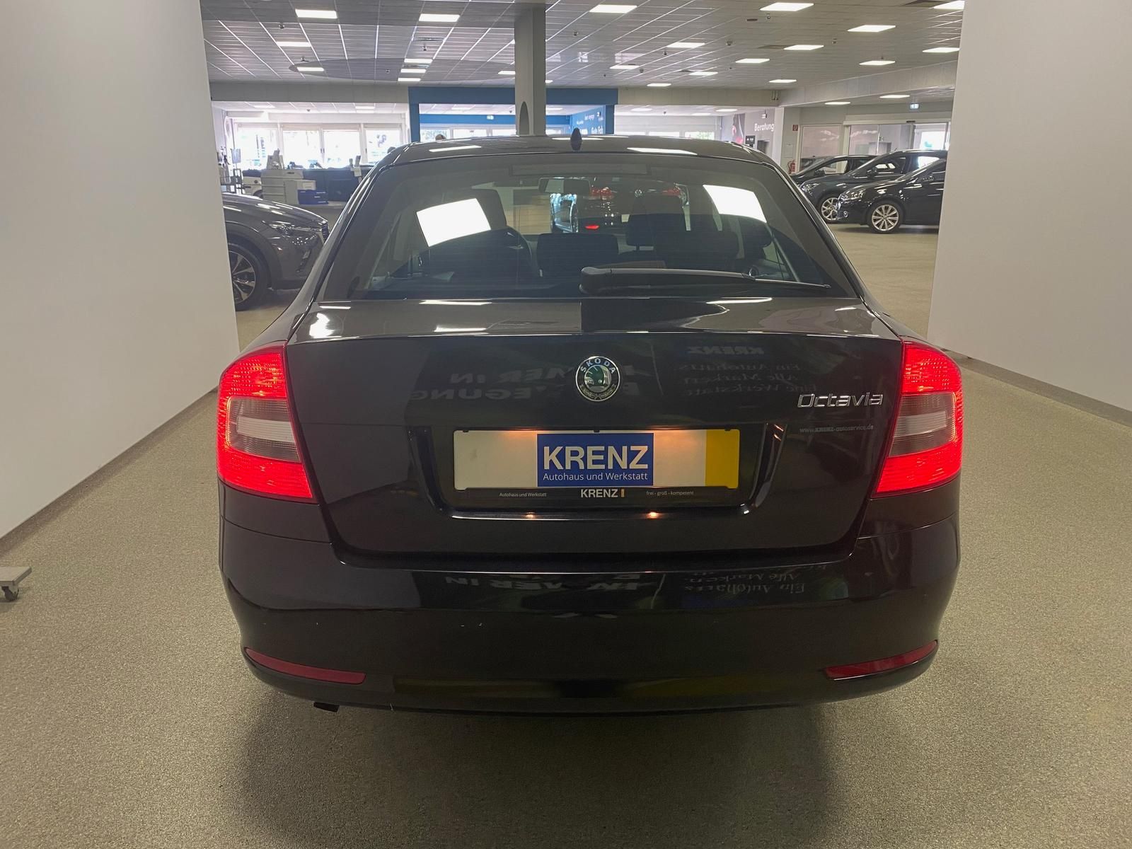 Fahrzeugabbildung SKODA Octavia 1.2 TSI Ambiente KLIMA+PDC+SITZHEIZ+1.HA