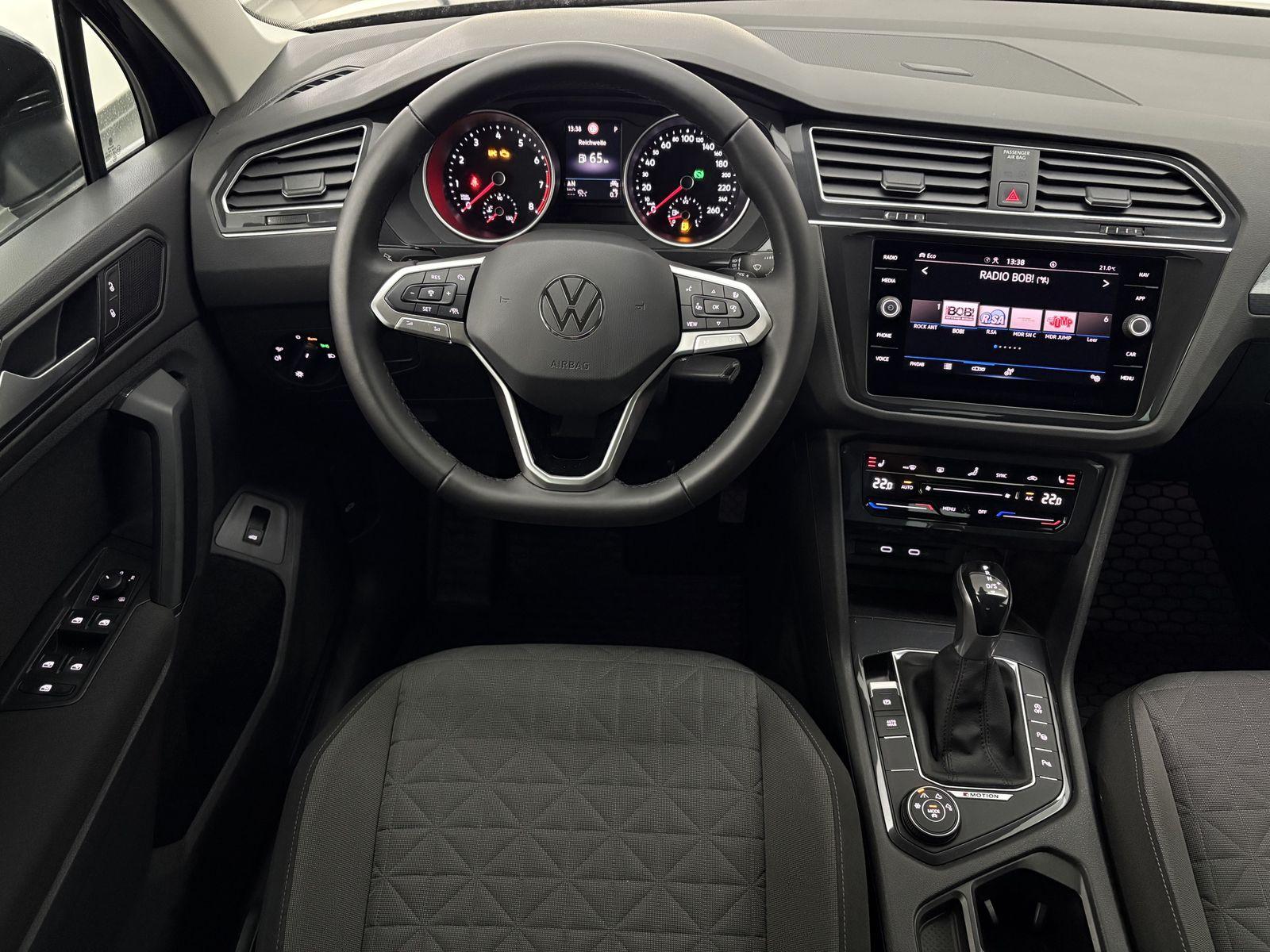 Volkswagen Tiguan 2.0 TSI Life 4Motion ACC+Matrix+Totwinkel, миниатюра 12