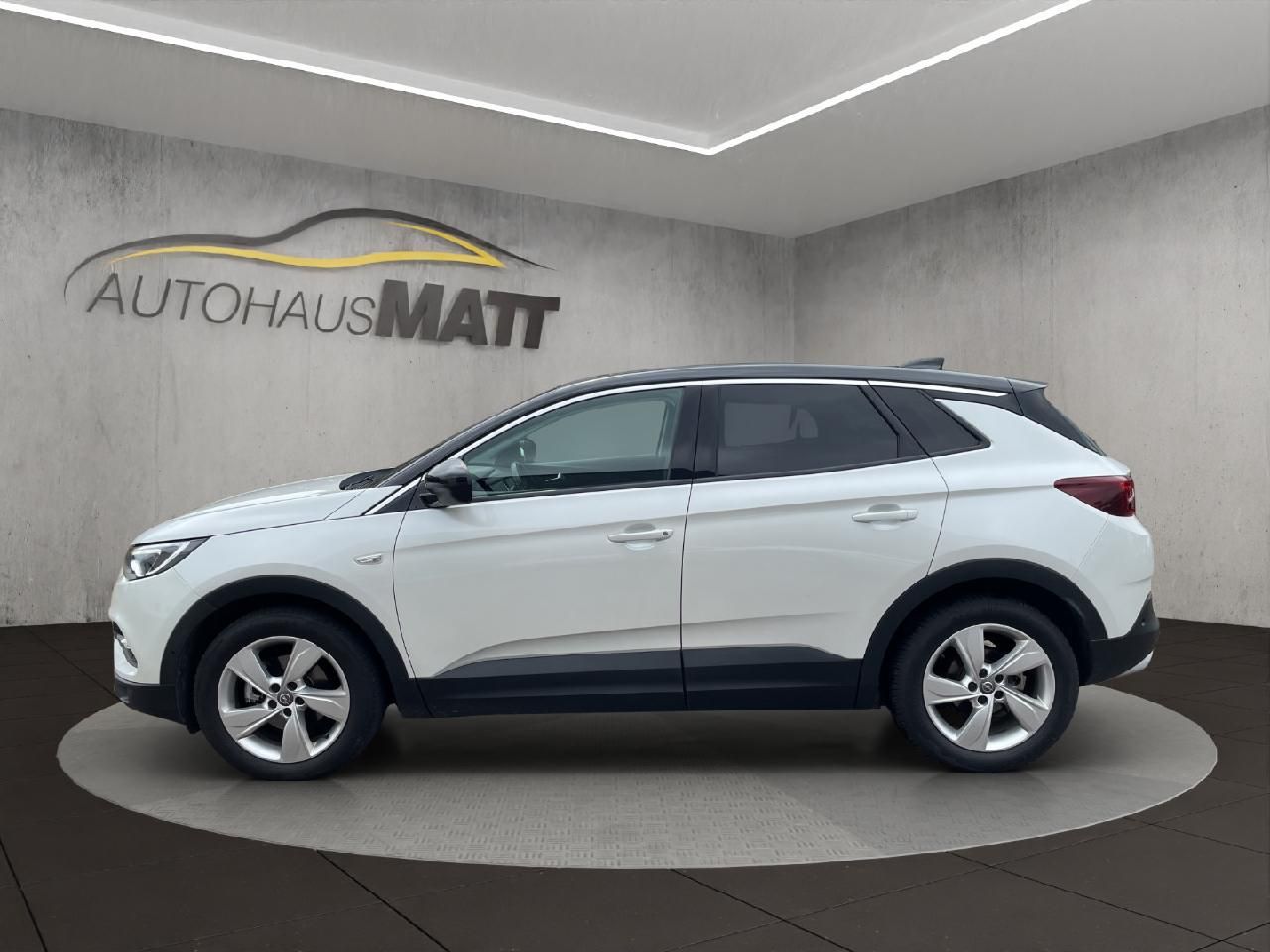 Fahrzeugabbildung Opel Grandland Innovation