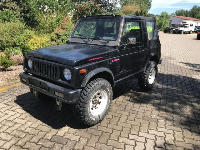 Suzuki SJ 410 letzte Serie mit 31 Zoll