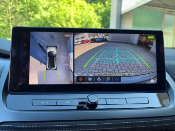 Nissan Qashqai Tekna°Premium Paket°HUD*Pano*Navi*Leder*