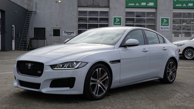 Jaguar XE 3,0 S R-Sport EU6 Premium Paket Adaptiv Tüv