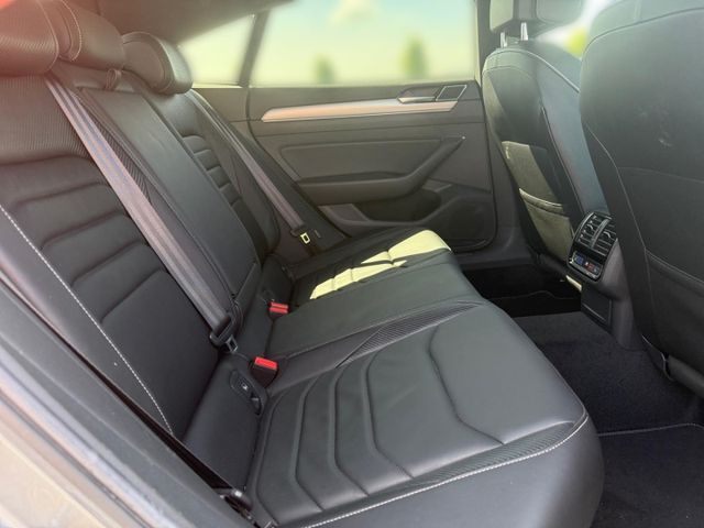 Arteon R-Line 2.0 TDI 4Motion StandHZG AHK  El. 