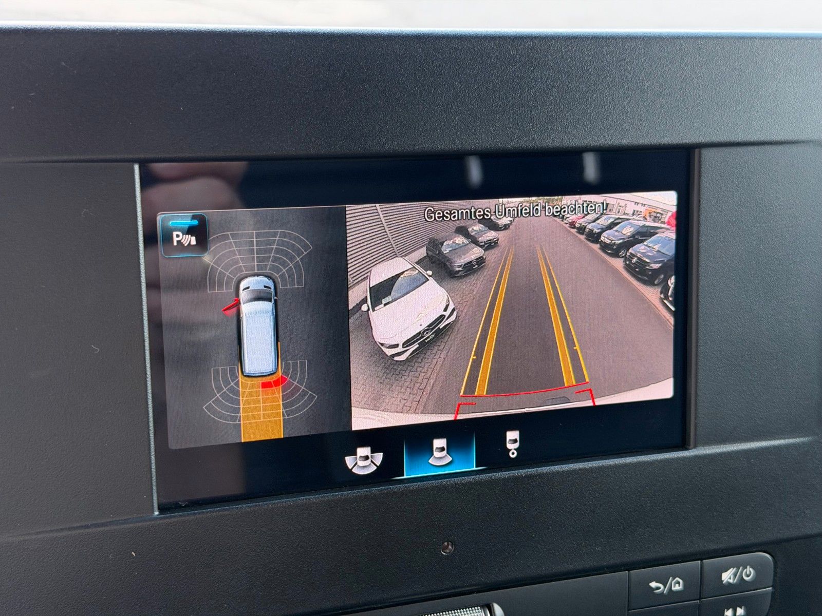 Fahrzeugabbildung Mercedes-Benz Sprinter 319 CDI 4325 Klima Kamera