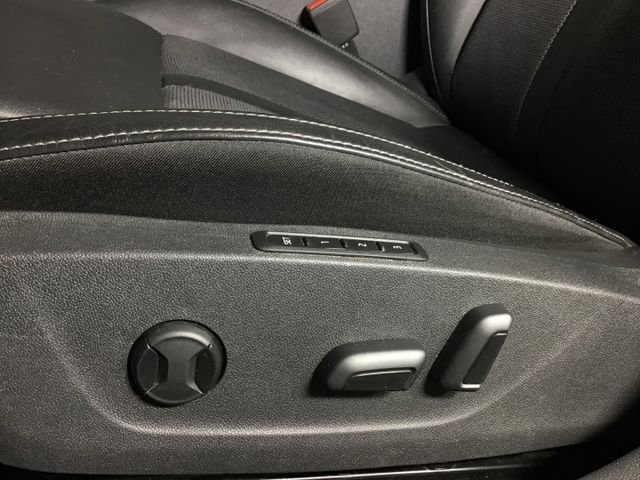 Fahrzeugabbildung Skoda Octavia Style 1.5 TSI Combi HUD/LED/SHZ/Tempo