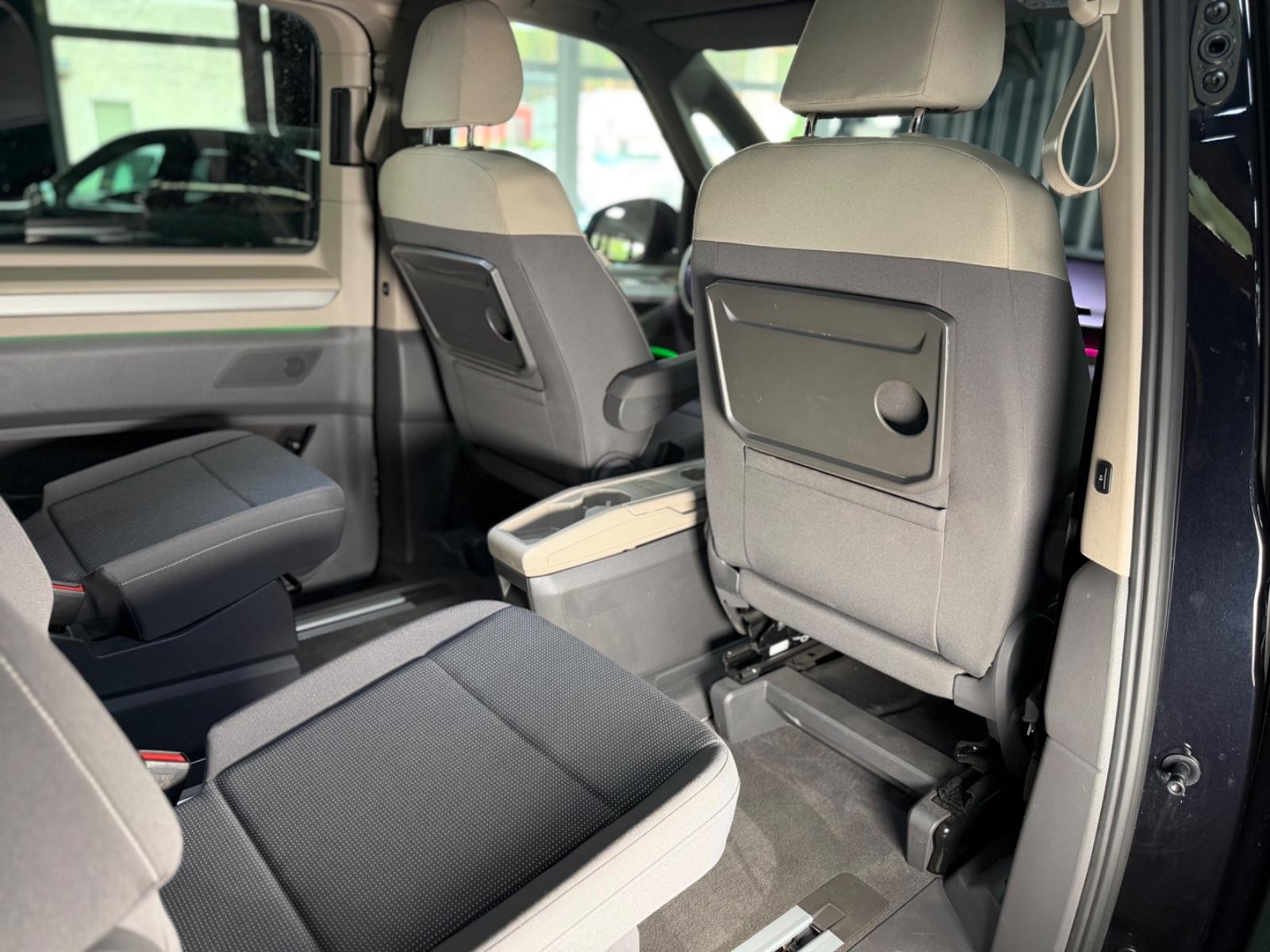 Volkswagen T7 Multivan 1 HAND ERSTBESITZER WERKSFAHRZEUG
