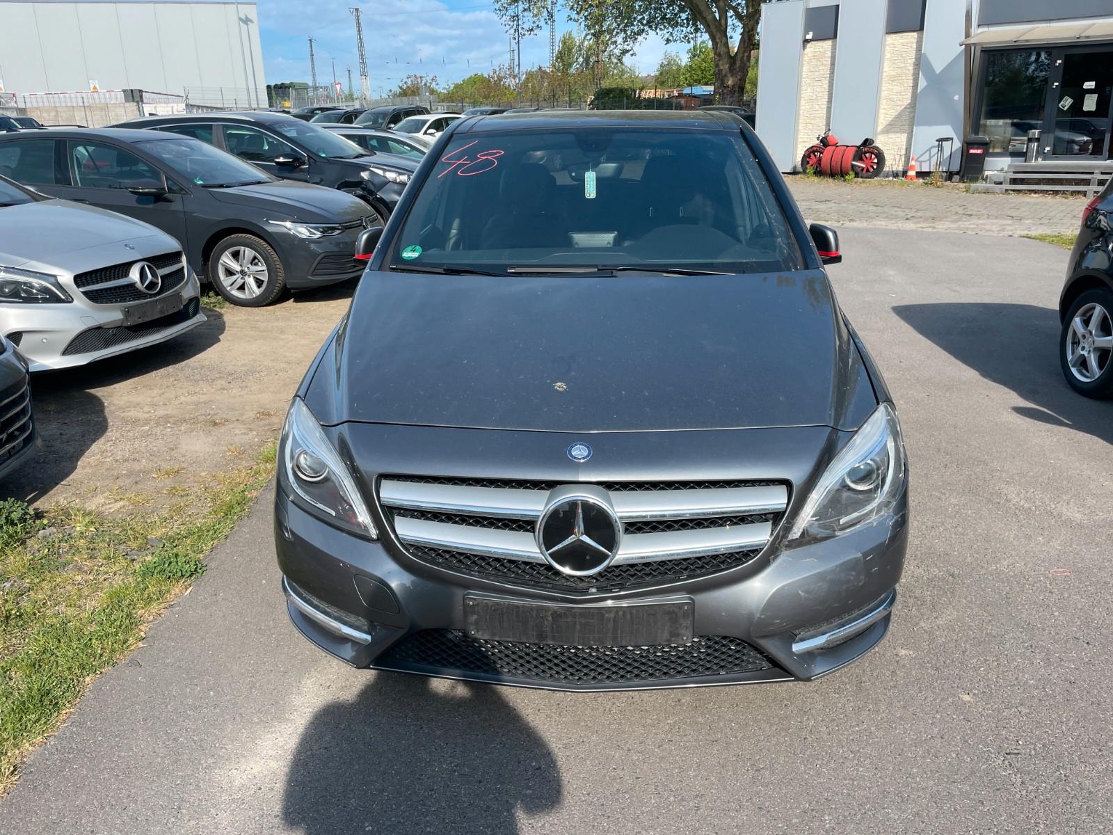 Mercedes-Benz B 200   1,6  Edition 1