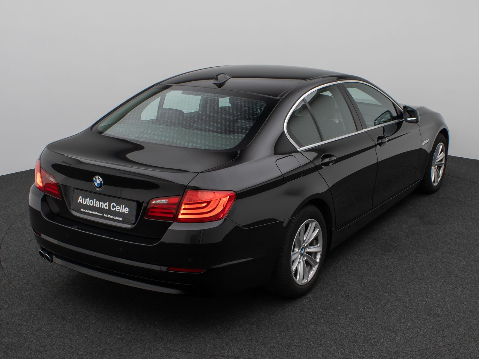 Fahrzeugabbildung BMW 520d Lim. Sitzhzg Navigation PDC Klima Bluetooth
