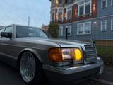 Mercedes-Benz Mercedes Benz S Klasse W126 560 SEL Luftfa... - Mercedes-Benz 560: Limousine