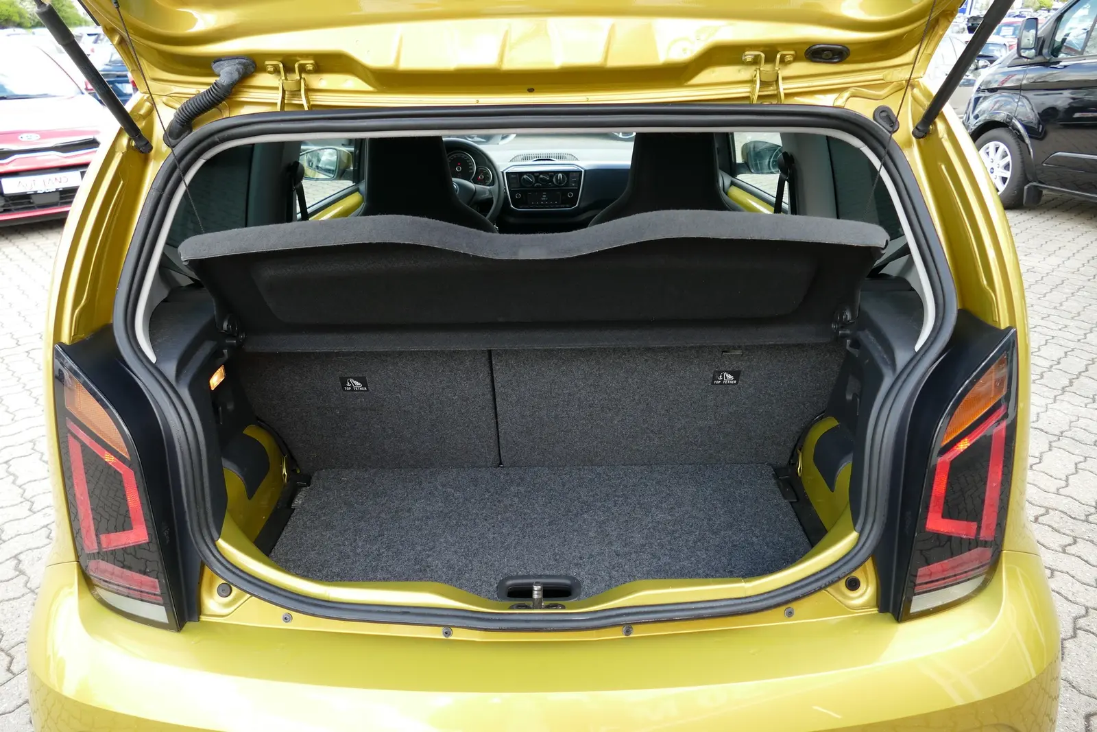 Volkswagen Up 1.0 Basis Klima Bluetooth USB AUX, миниатюра 20