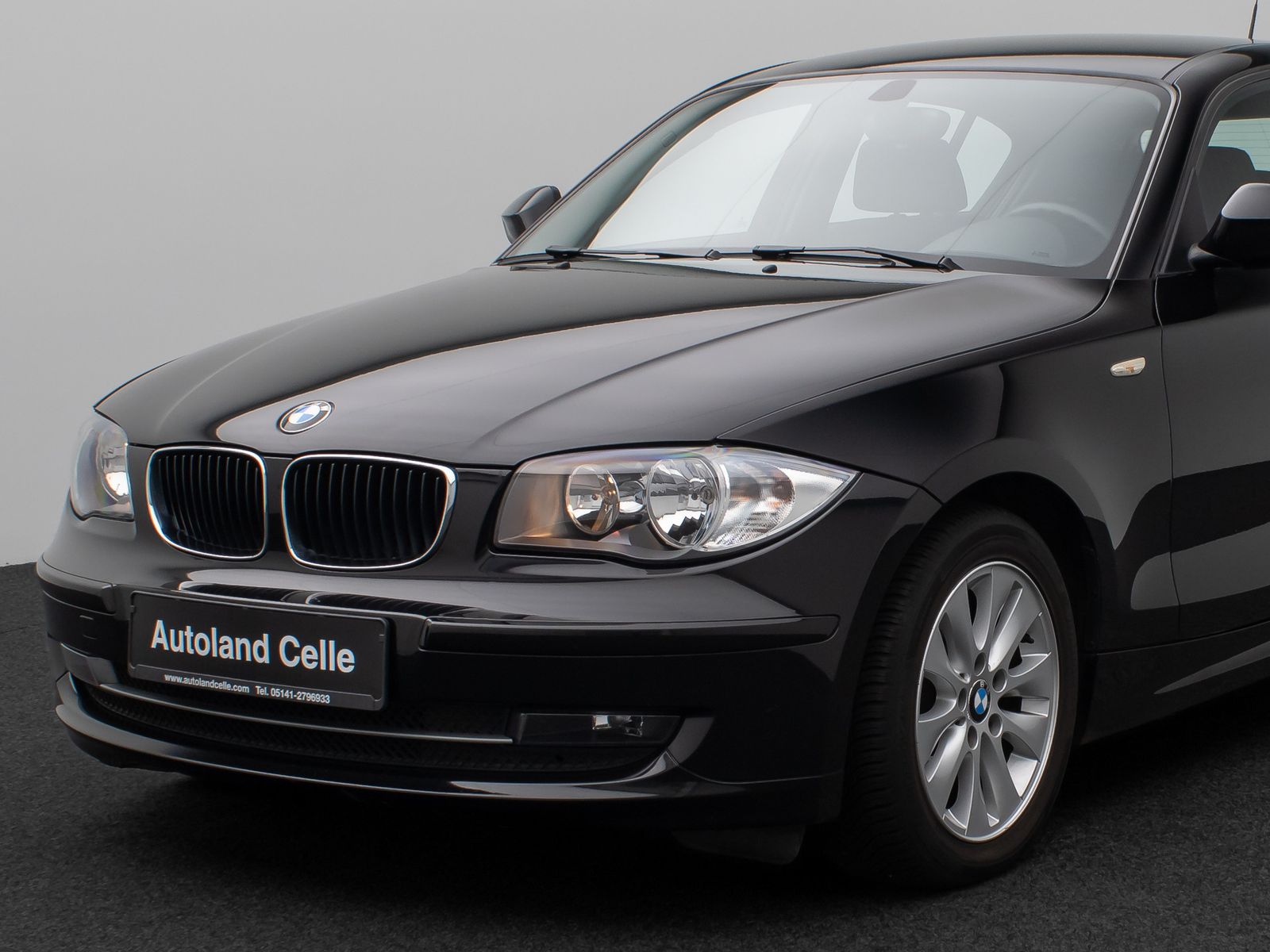 Fahrzeugabbildung BMW 118d  Advantage Sitzheizung AHK PDC Nebelscheinw
