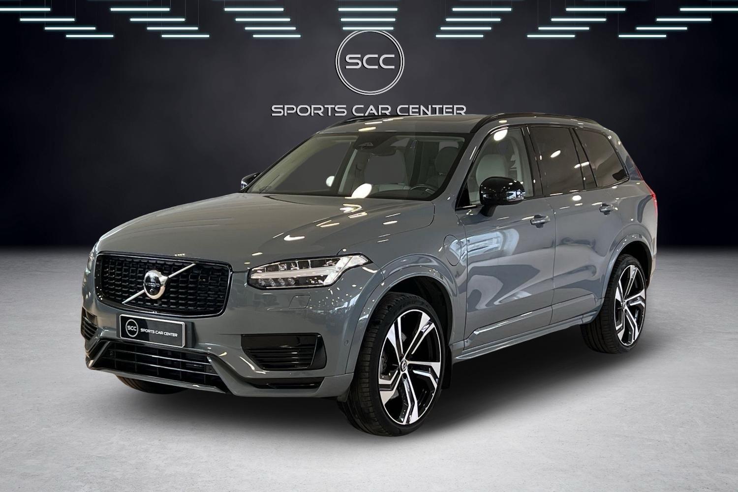 Volvo XC90 Plus Dark Recharge Plug-In Hybrid AWD