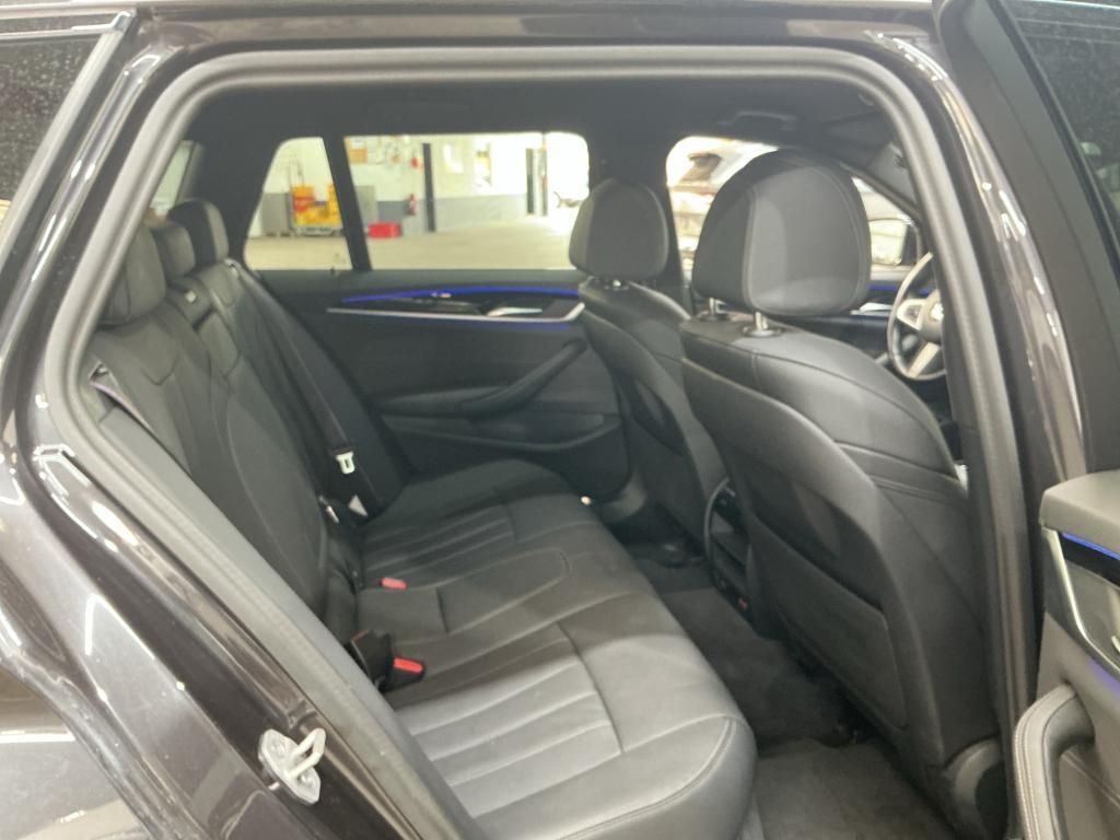 BMW 520d 2.0 M Sport xDrive Steptronic M Sport Pro|S foto 13