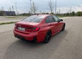 BMW 330i M Sport Pro unfallfreiServiceinklusive tüv  - rote BMW 330