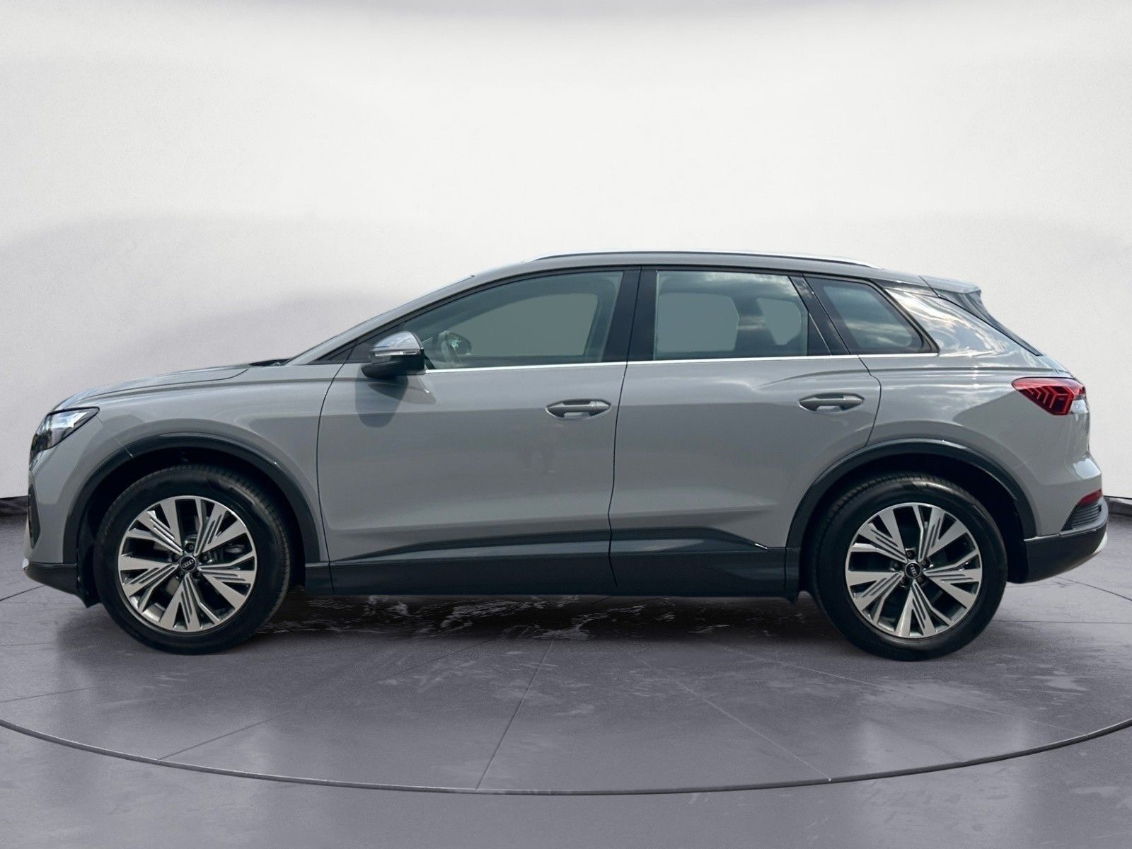 Audi Q4 e-tron 35 advanced GRA Sitzheizung LED APS imagem 3