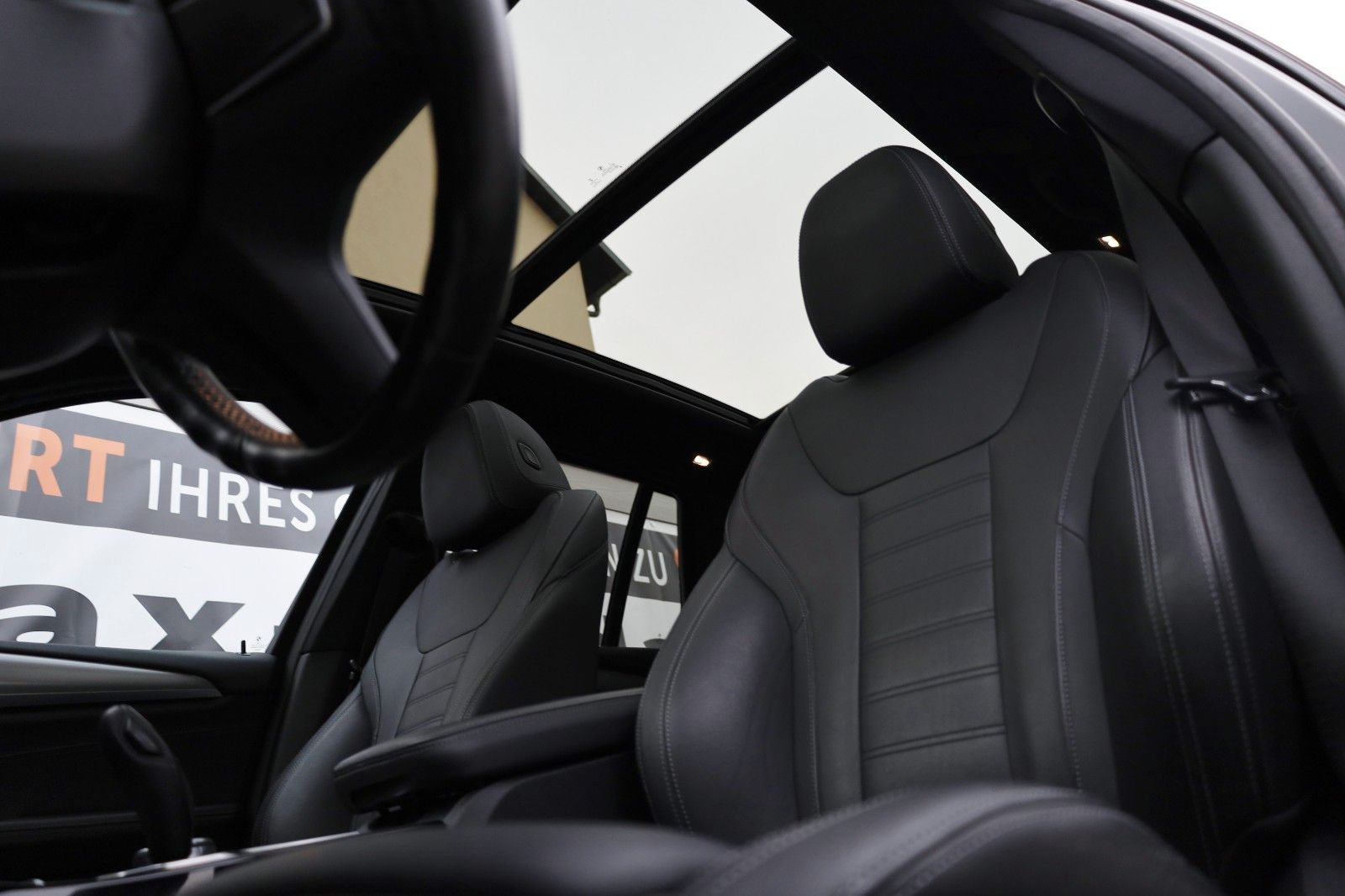 Fahrzeugabbildung BMW X3 xDrive 30d M Sport Leder,Navi,LED,Panorama,SH