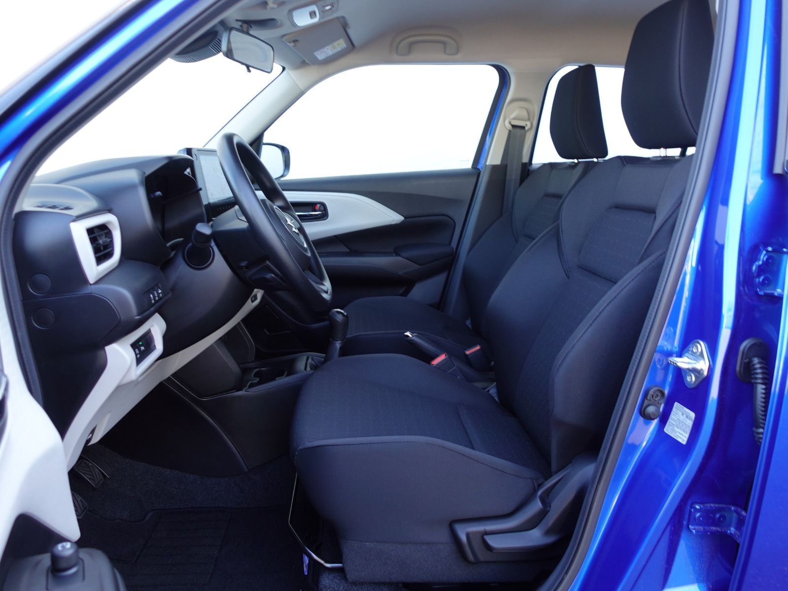 Fahrzeugabbildung Suzuki Swift Hybrid 1.2 Club  Navi, LED, PDC, Kamera