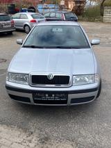 Skoda Octavia 1.6 Tour Tour - gebrauchte Skoda Octavia aus dem Jahr 2008