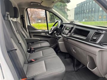 Ford Transit Custom - 10