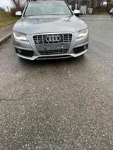 Audi S4 3.0 TFSI Quattro - Audi S4: Limousine