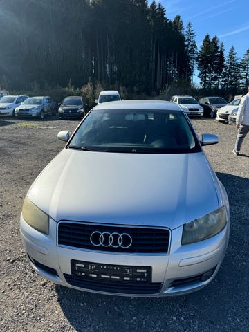 Audi A3 1.6 Attraction